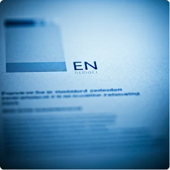 Сертификат соответствия европейскому стандарту EN с чистой типографикой и синей официальной государственной айдентикой.